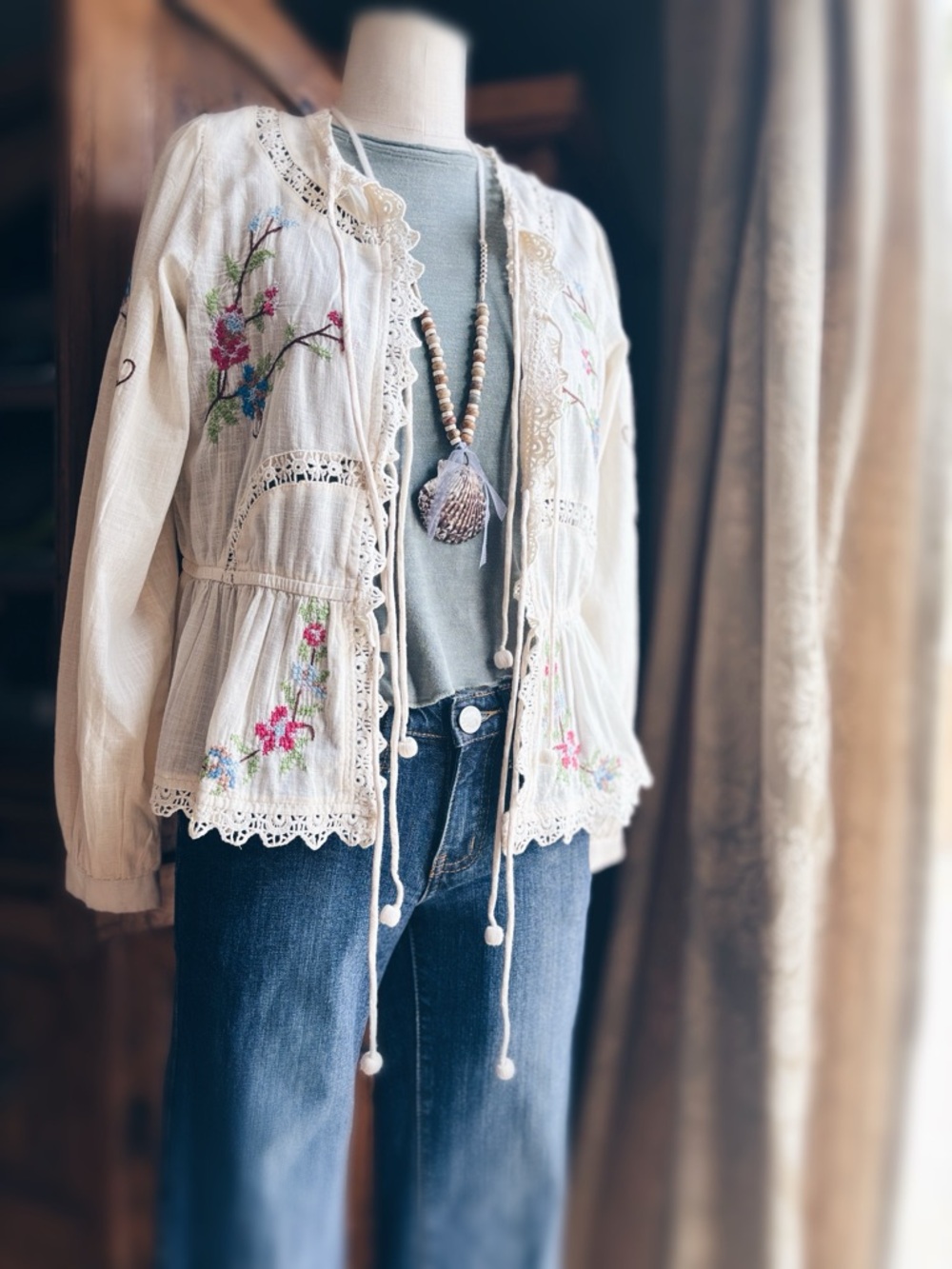Jennifer & Grace Embroidered Boho Blouse Cardigan NWT - Picture 12 of 16